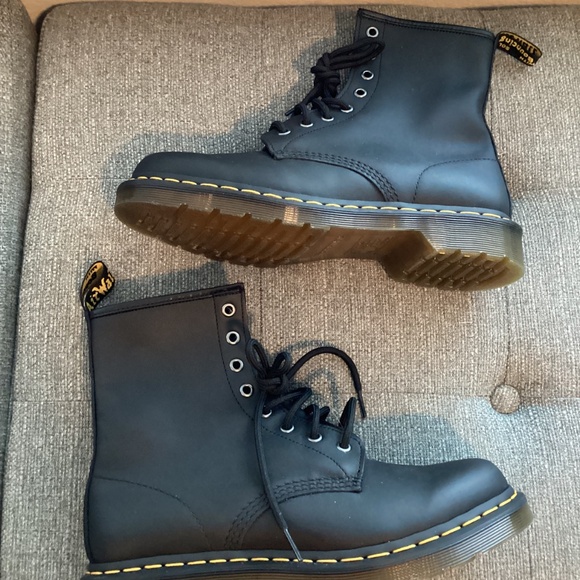 Dr. Martens 1460 Boot - Women's, size US9/EU41 - Picture 6 of 8